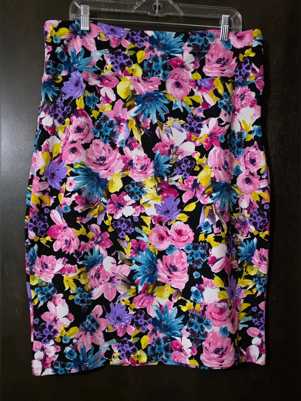 Agnes & Dora  Pencil Skirt Black Colorful Floral Blooms Size 3XL